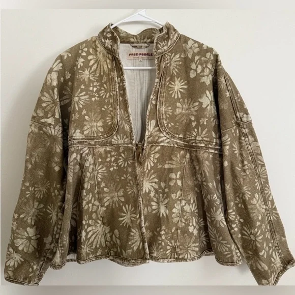 NWOT Free People Lua Bed Jacket, size XS - Picture 4 of 7